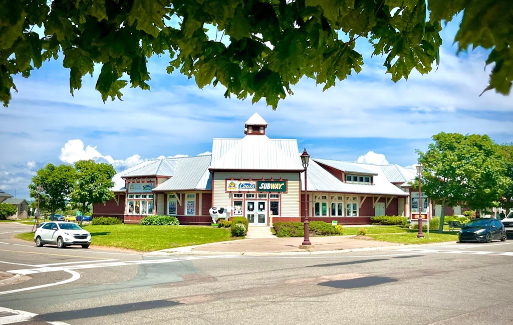 COWS Creamery | 12 Milky Wy, Charlottetown, PE C1E 2E2, Canada | Phone: (902) 628-3614