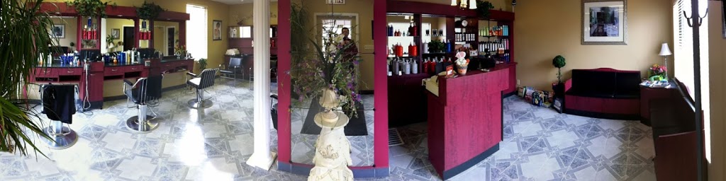 The Golden Comb | 886 Simcoe St S, Oshawa, ON L1H 4K9, Canada | Phone: (905) 433-1380