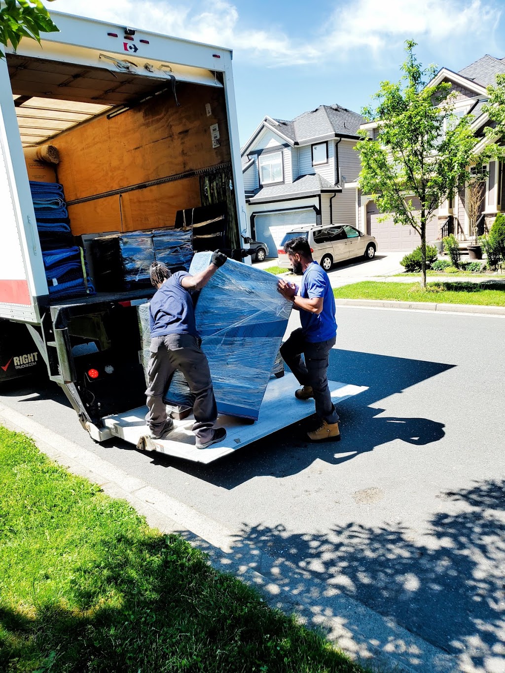 Accurate Moving Company | 6221 Fleming St, Vancouver, BC V5P 3G7, Canada | Phone: (778) 251-2586