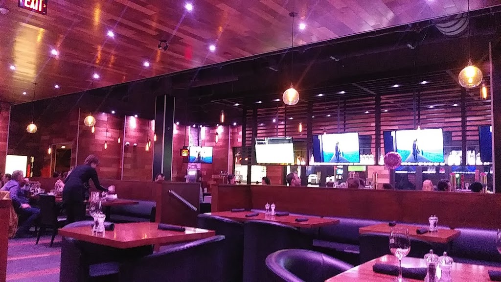 Bâton Rouge Steakhouse & Bar | 336 Bayfield St, Barrie, ON L4M 3B9, Canada | Phone: (705) 726-7171