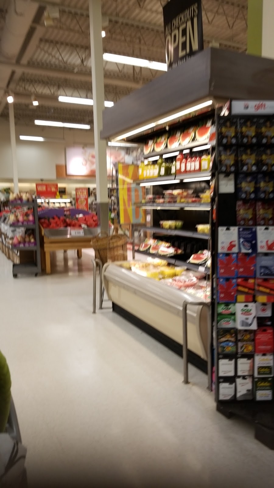 Toms Your Independent Grocer | 336 McCarthy Blvd, Regina, SK S4R 7M2, Canada | Phone: (306) 949-1255