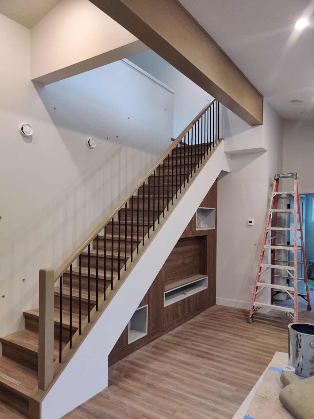 M B Painting Services Inc | 2020 Price Landing SW, Edmonton, AB T6W 3P8, Canada | Phone: (780) 885-1450