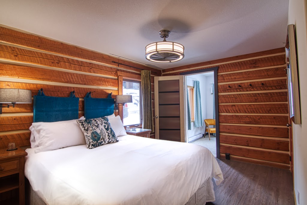 Earl Grey Lodge | Earl Grey Lodge, 2069 Summit Dr, Panorama, BC V0A 1T0, Canada | Phone: (250) 341-3641