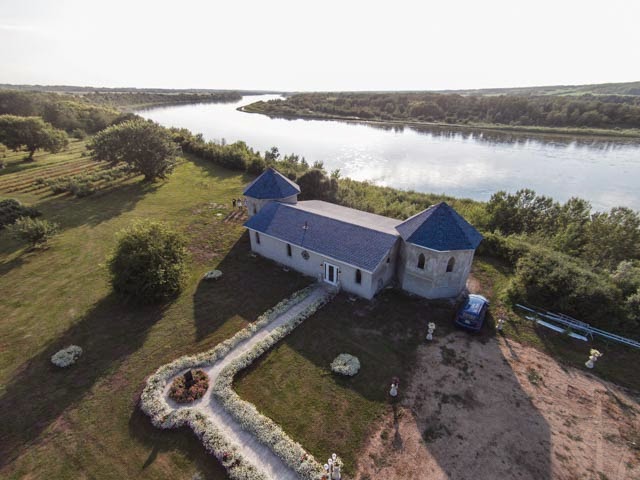 Riverlot Orchards winery | rl134 45 27 w 2nd, RM of st louis, SK S0J 2C0, Canada | Phone: (306) 980-9505