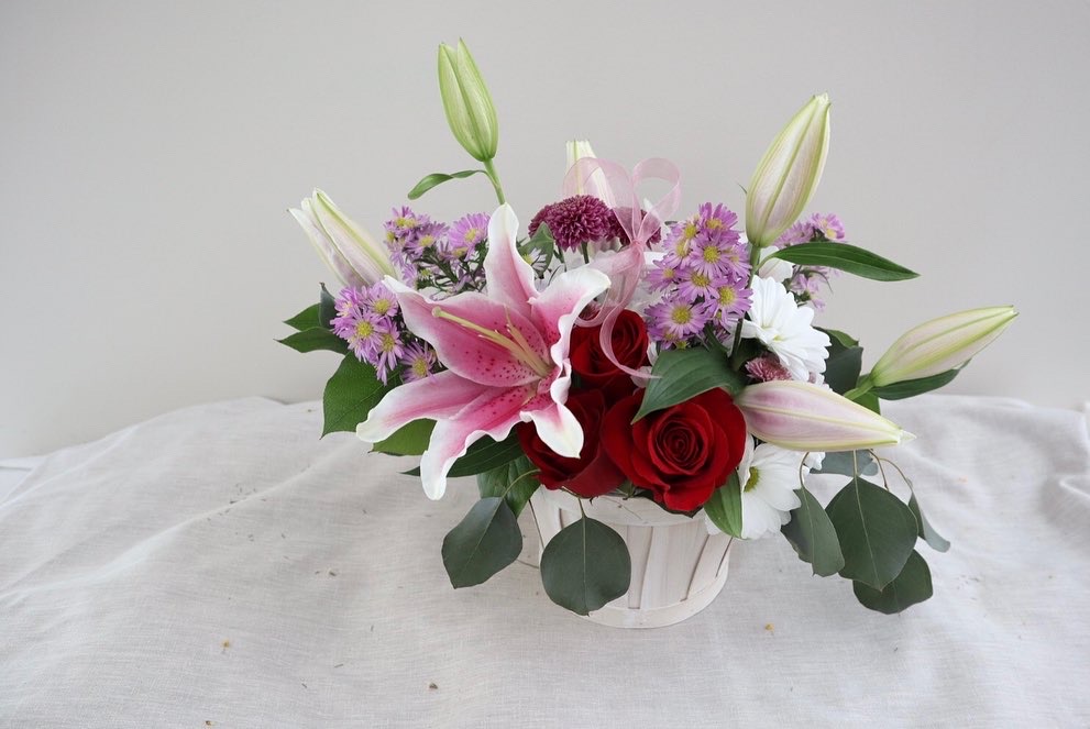 Green vase Flower | 46 Aspen Stone Manor SW, Calgary, AB T3H 0H3, Canada | Phone: (403) 870-6557