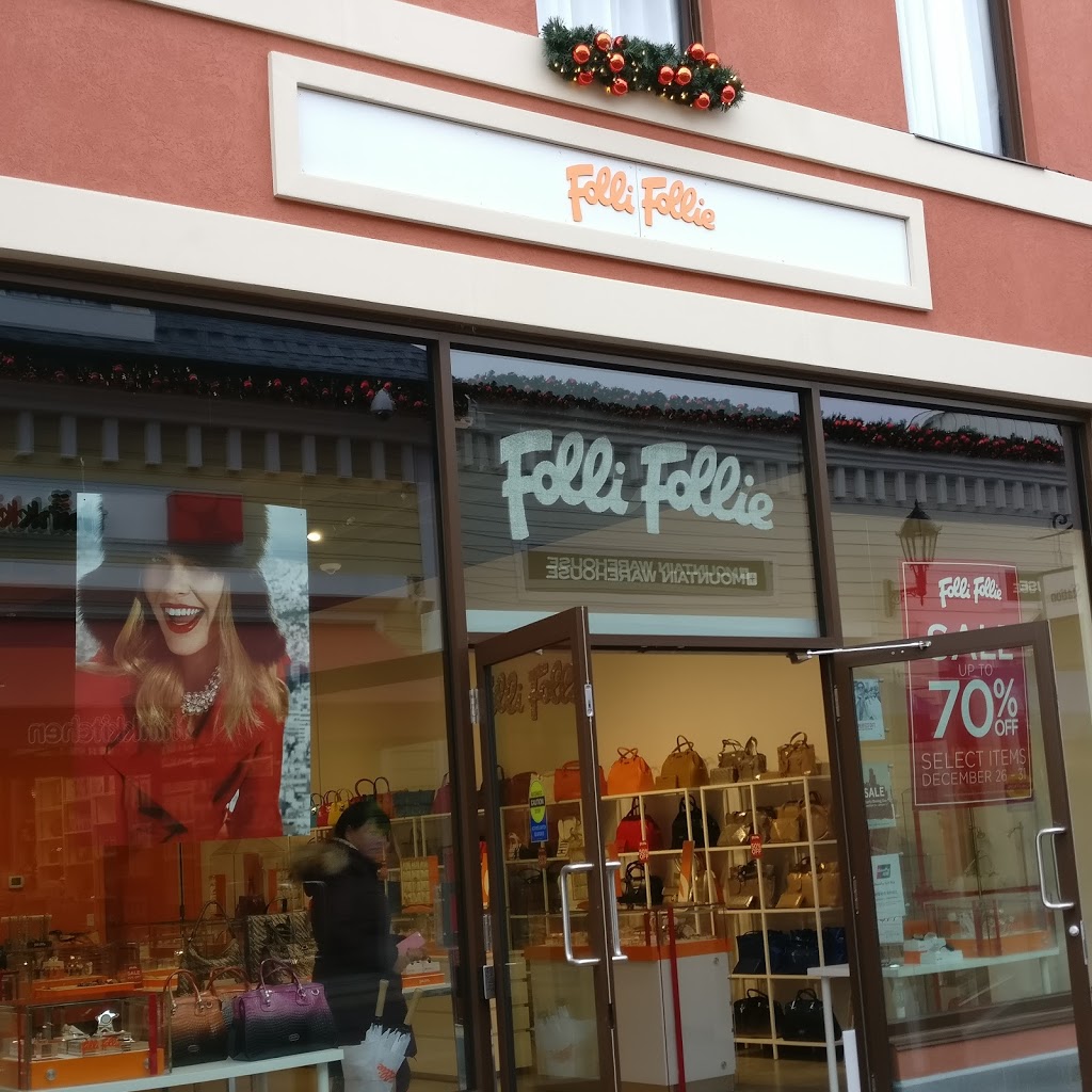 Folli Folly | 5020 Grauer Rd, Richmond, BC V7B 0A8, Canada | Phone: (604) 821-0360