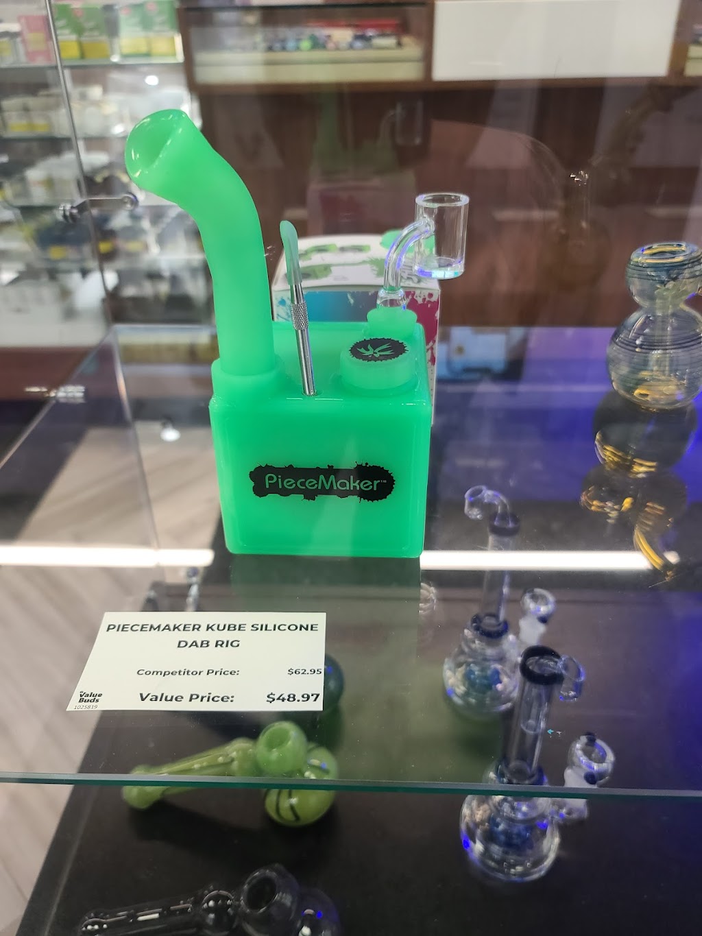 Value Buds Red Deer Village Mall | 6380 50 Ave #500, Red Deer, AB T4N 4C6, Canada | Phone: (403) 350-2615