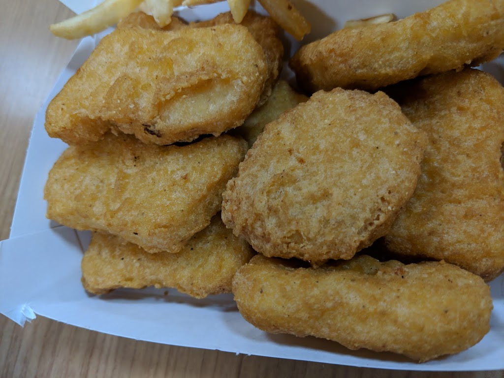 McDonalds | 135 First Commerce Dr, Aurora, ON L4G 0G2, Canada | Phone: (905) 841-5584