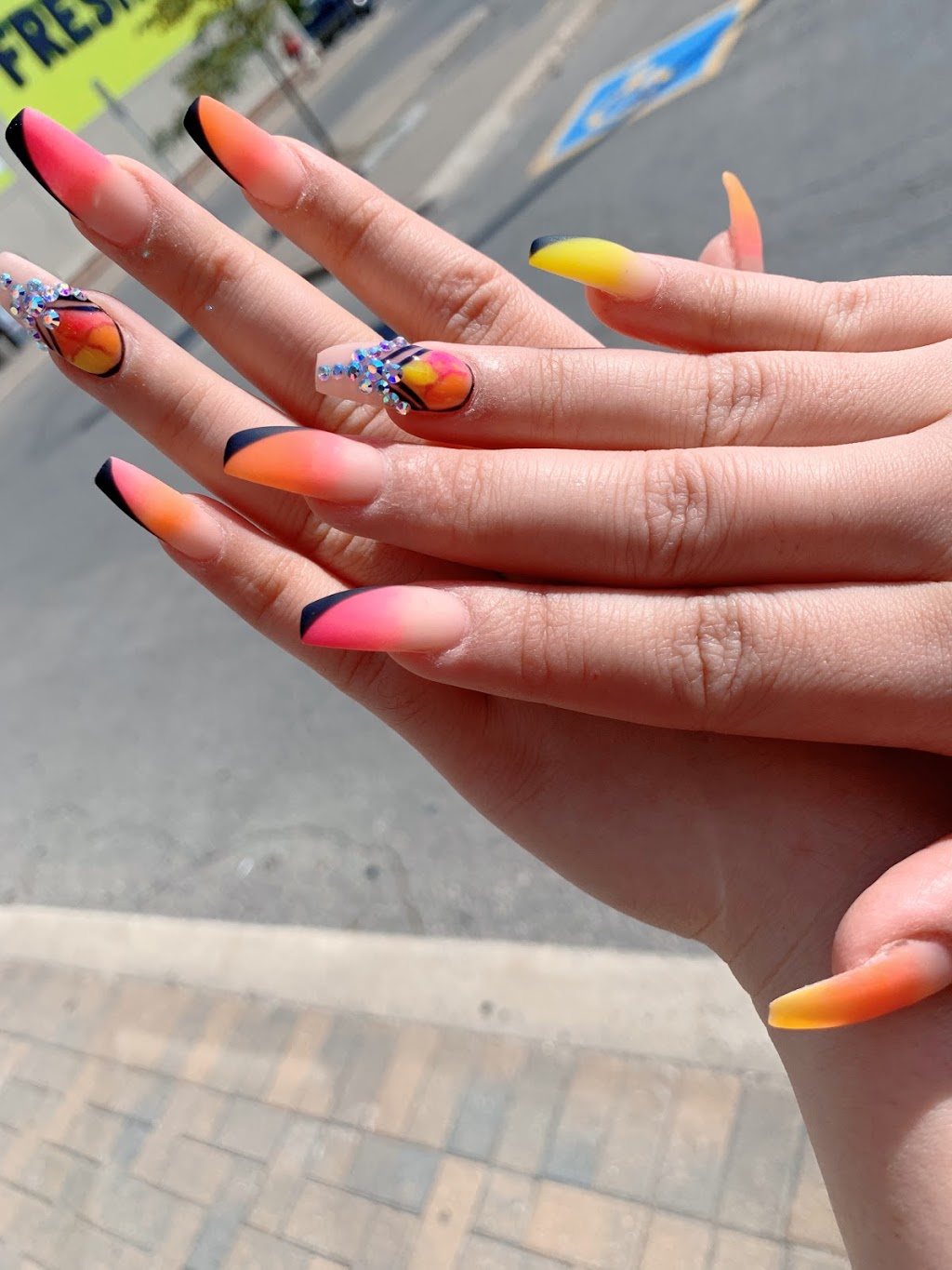 Nice One Nails | 9465 Mississauga Rd #7, Brampton, ON L6X 0B3, Canada | Phone: (905) 454-3229