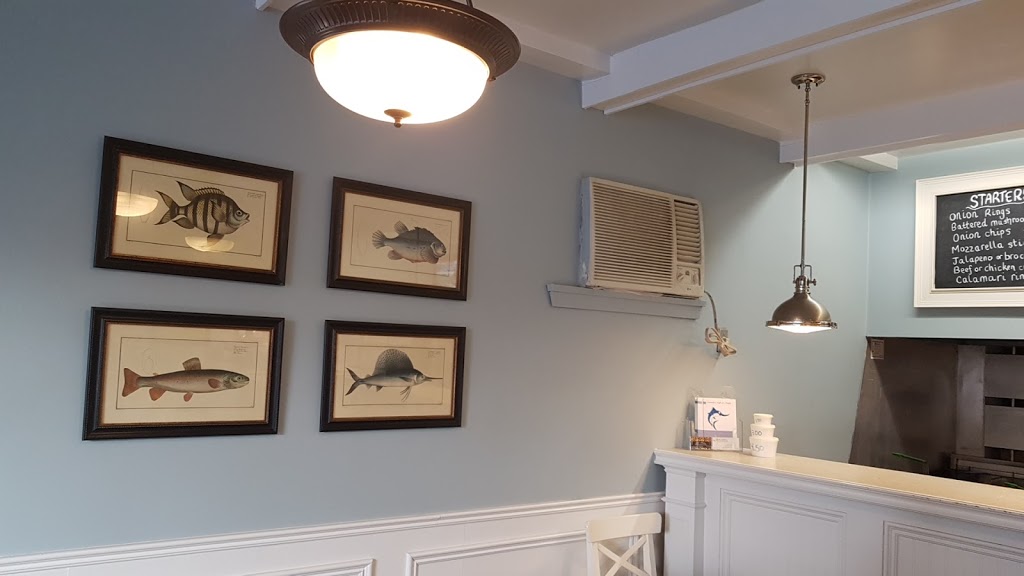 Country Fish And Chips | 293 Lakeshore Rd E, Mississauga, ON L5G 1H2, Canada | Phone: (905) 278-8201