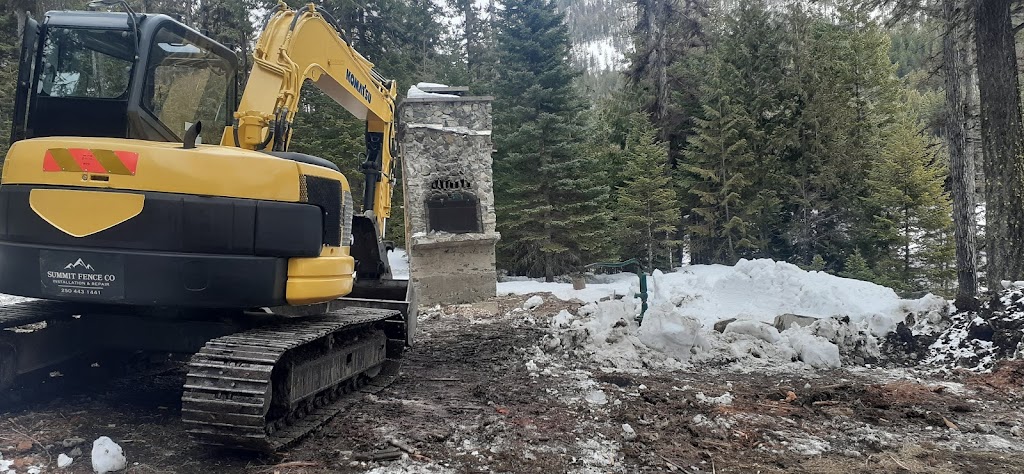 Summit Fence Inc. | 830 Gilpin Rd, Grand Forks, BC V0H 1H9, Canada | Phone: (250) 443-1441