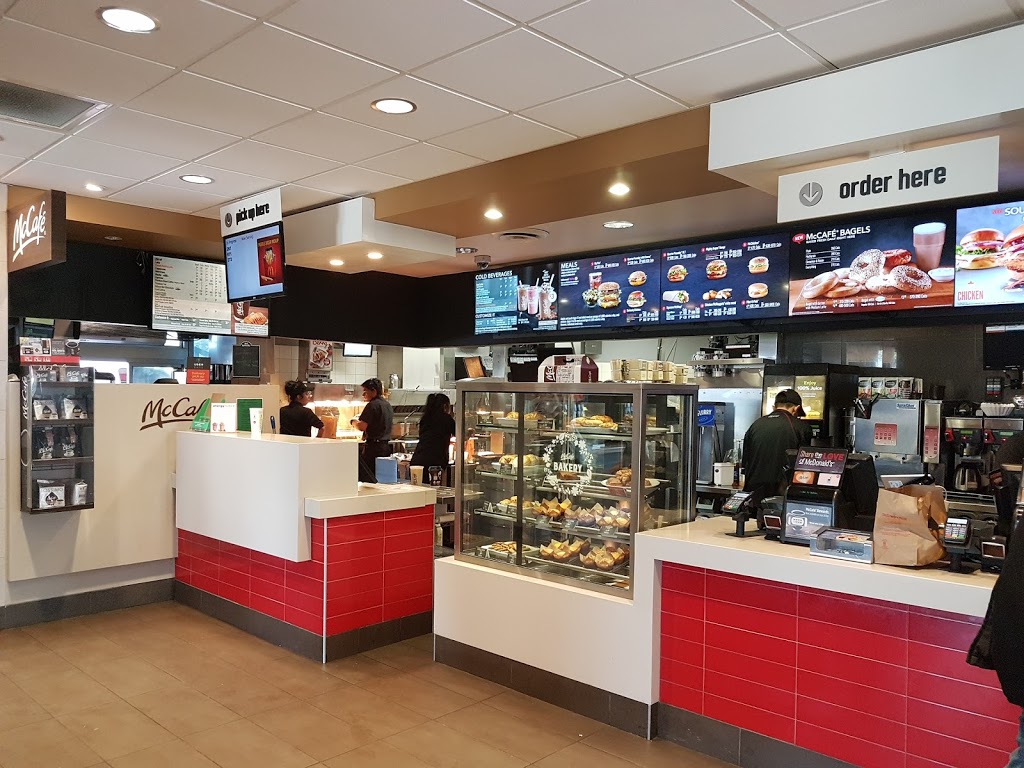 McDonalds | 3404 99 St NW, Edmonton, AB T6E 5X5, Canada | Phone: (780) 414-8327