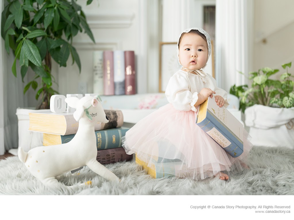 Canada Story Photography | 1341 Cammeray Rd, West Vancouver, BC V7S 2N2, Canada | Phone: (604) 379-0308
