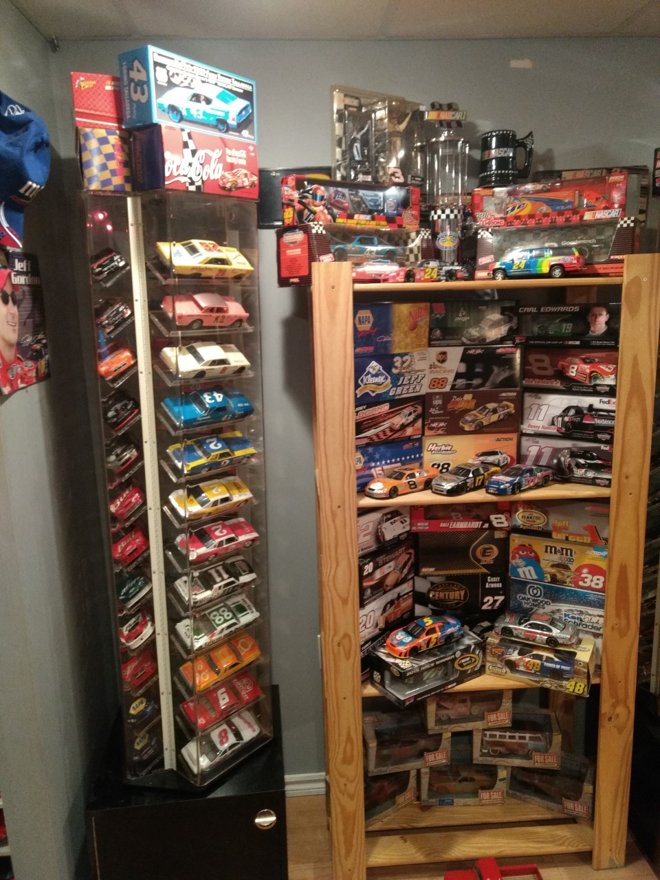 Yves Charland Motorsports ( Diecast ) YCM Diecast | 120 Rue des Cormiers, Cowansville, QC J2K 3N6, Canada | Phone: (450) 204-3844