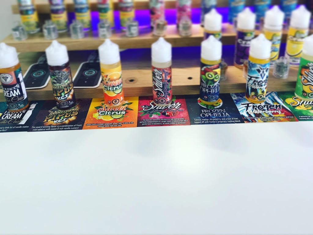 Underground vapes inc | 512 Dundas St, Woodstock, ON N4S 1C5, Canada | Phone: (226) 501-8273