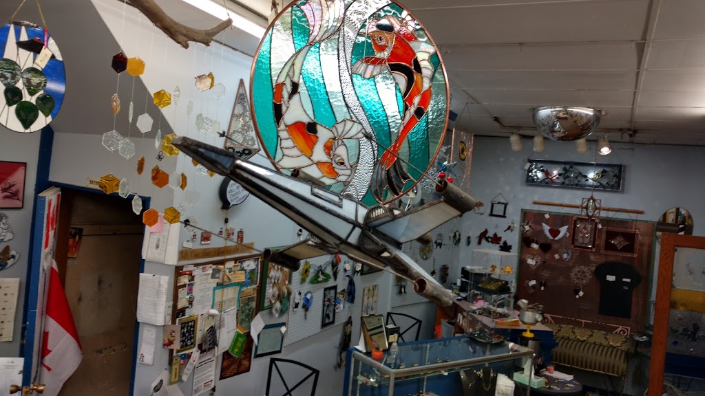 Medlyn Jewellery Studio And Stained Glass | 643 Talbot St, St Thomas, ON N5P 1C9, Canada | Phone: (519) 633-3773