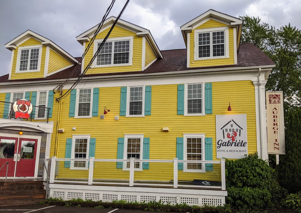 Auberge Gabrièle (Hôtel & Restaurant) | 296 Main St, Shediac, NB E4P 2E3, Canada | Phone: (506) 532-8007