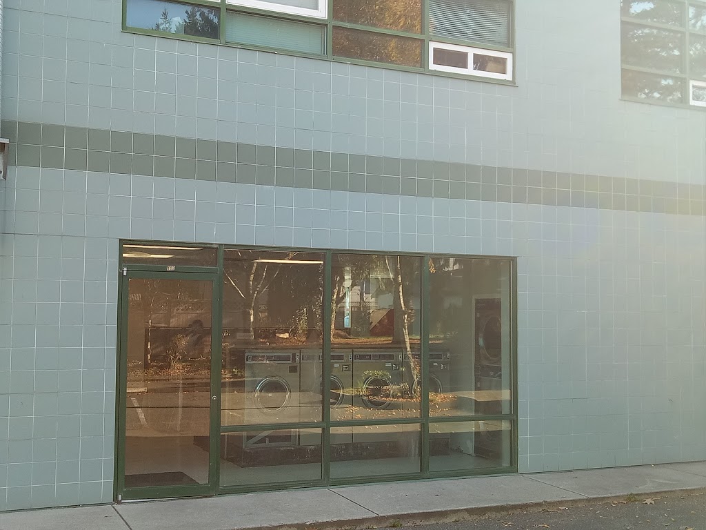 Fas Gas Laundry | 7999 King George Blvd, Surrey, BC V3W 5B3, Canada