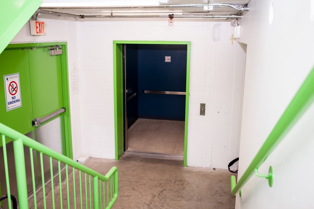 Advanced Storage Centres | 12100 Riverside Way, Richmond, BC V6W 1K5, Canada | Phone: (604) 271-7200