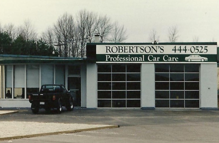 Oil Change Collingwood | 260 First St, Collingwood, ON L9Y 1B1, Canada | Phone: (705) 532-9833