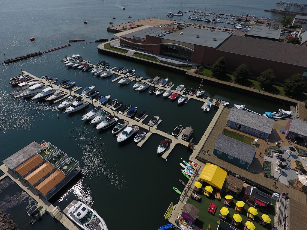 East Coast Docks Ontario | 115 Forestview Rd, Orillia, ON L3V 6H1, Canada | Phone: (705) 242-3006
