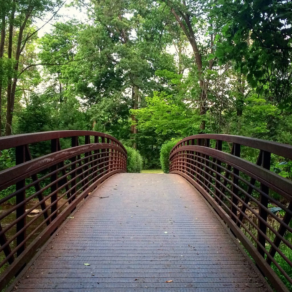 Lowville Park | 6207 Lowville Park Rd, Burlington, ON L7P 0A6, Canada | Phone: (905) 335-7738