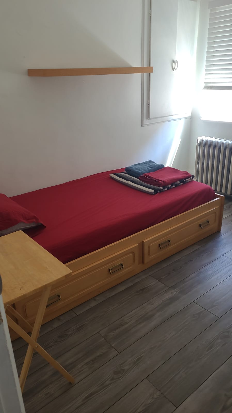 Room for rent Toronto | 34 Victoria Blvd, York, ON M6M 2C1, Canada | Phone: (647) 858-5430