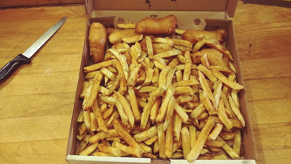 Lakeside Family Restaurant | 1594 St Margarets Bay Rd, Lakeside, NS B3T 1B6, Canada | Phone: (902) 876-7173