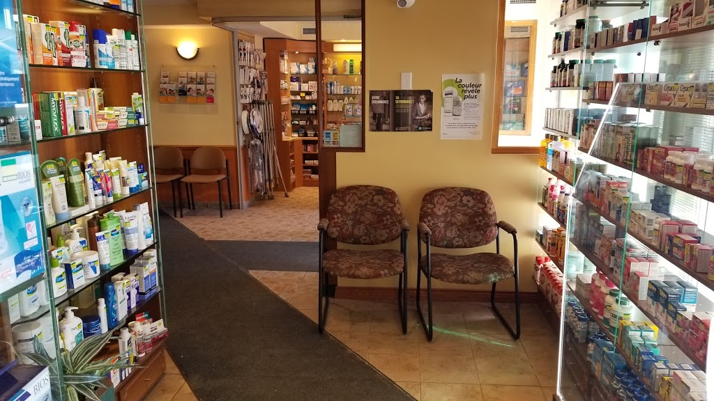 Uniprix Clinique Lolita Gervais-Sarrazin et Mathieu Giguère - Ph | 883 Rue Saint Pierre, Terrebonne, QC J6W 1E6, Canada | Phone: (450) 492-2001