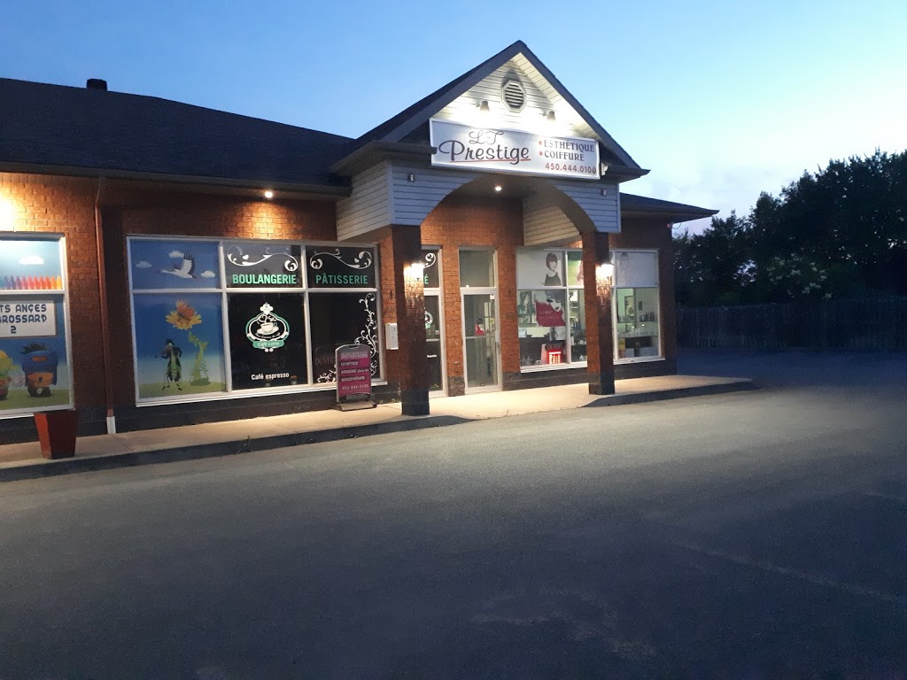 Cafe Lorie | 4095 Ch des Prairies, Brossard, QC J4Z 3H8, Canada | Phone: (450) 444-1311