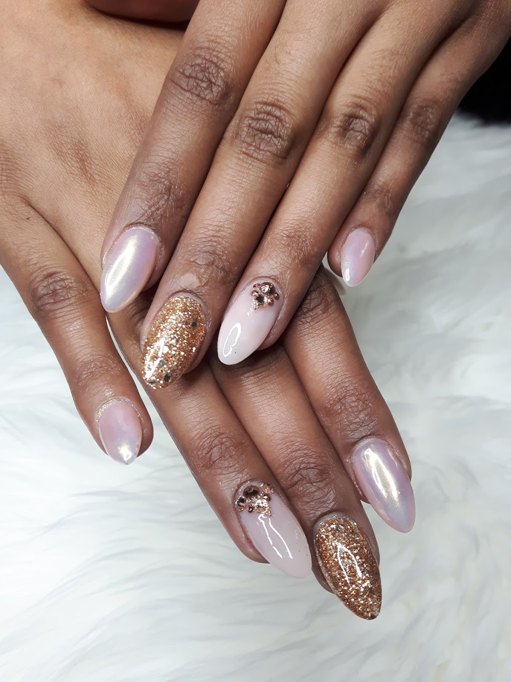 Spaxs Nail Bar | 595 Fanshawe Park Rd W, London, ON N6G 5B3, Canada | Phone: (519) 473-1111