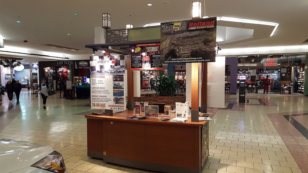 McKinley Mall | 3701 McKinley Pkwy, Blasdell, NY 14219, USA | Phone: (716) 824-0462