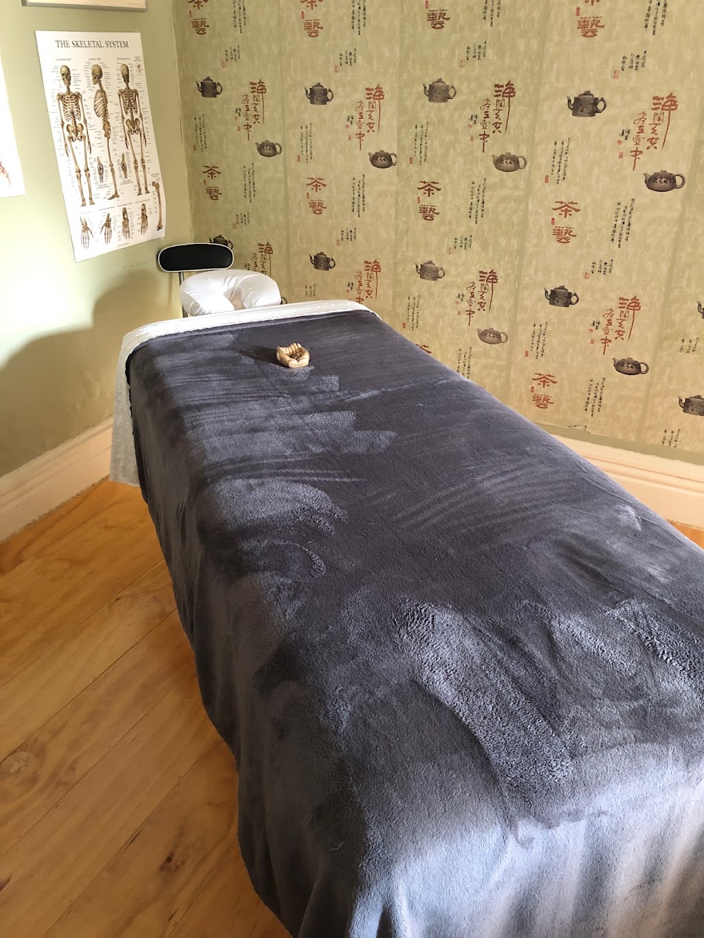 Kukaro Massage Therapy (massothérapeute) | 103 Rue Delinelle, Montréal, QC H4C 3A6, Canada | Phone: (514) 570-7016