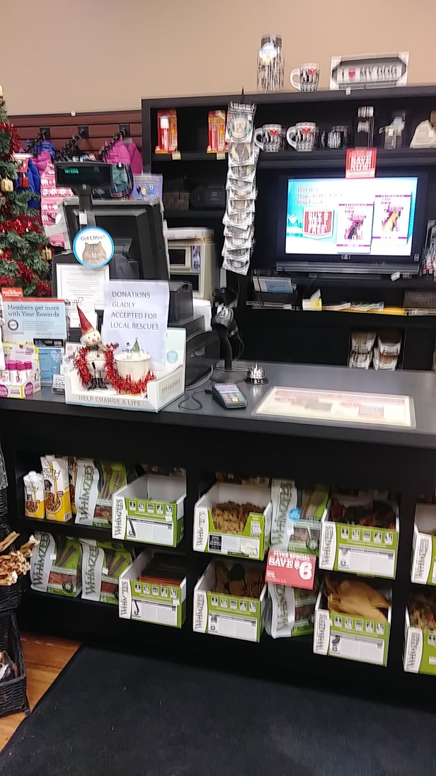 Pet Valu | 120 Thames St N, Ingersoll, ON N5C 4B1, Canada | Phone: (519) 425-1544