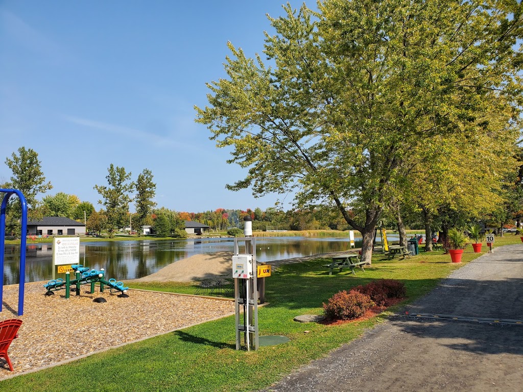 Camping Vallée Bleue | 50 Rue Haman, West Brome, QC J0E 2P0, Canada | Phone: (450) 263-4804