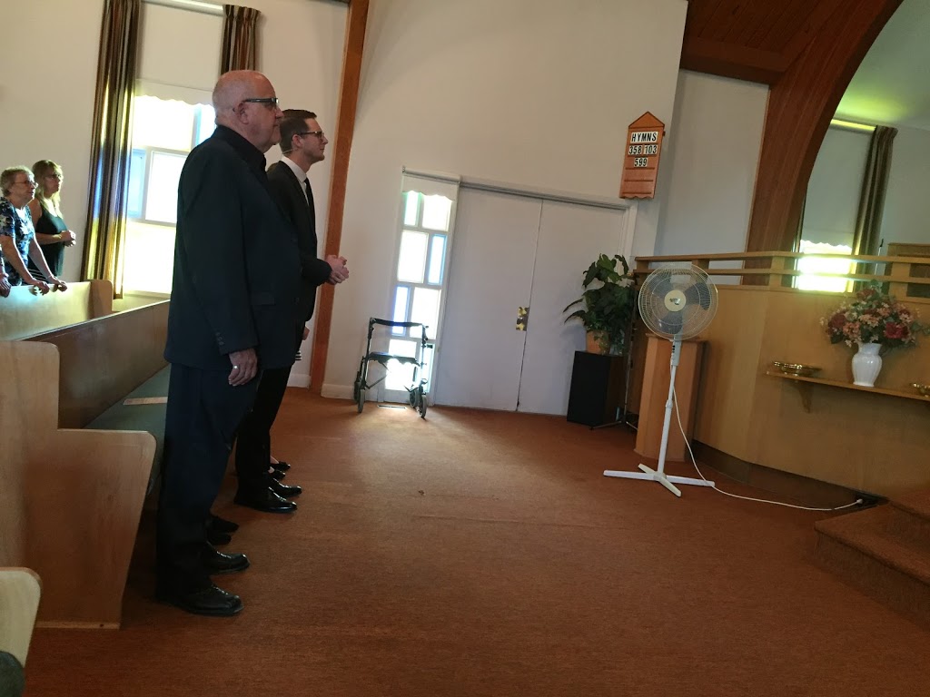 Emmanuel Reformed Church | 401 Rossland Rd W, Whitby, ON L1N 3J1, Canada | Phone: (905) 668-3542