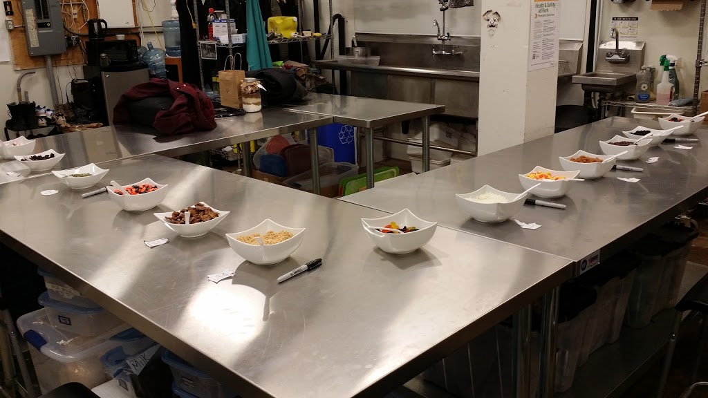 Hummingbird Chocolate | 9 Houston Dr, Almonte, ON K0A 1A0, Canada | Phone: (613) 801-0357