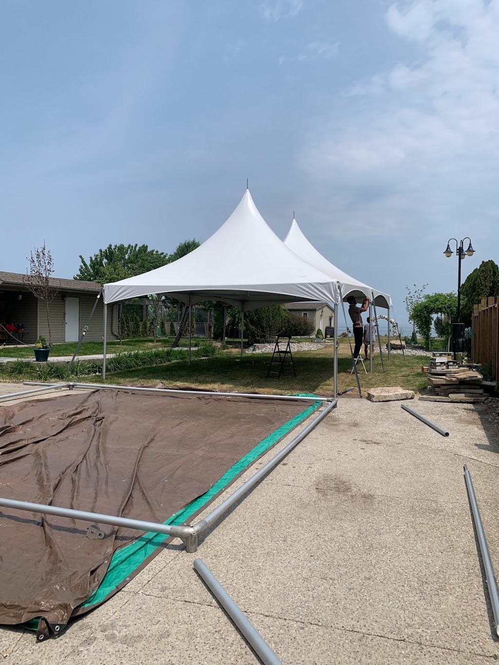 GTA tent rental services | 2842 Meadowgate Blvd, London, ON N6M 1L4, Canada | Phone: (204) 396-1038