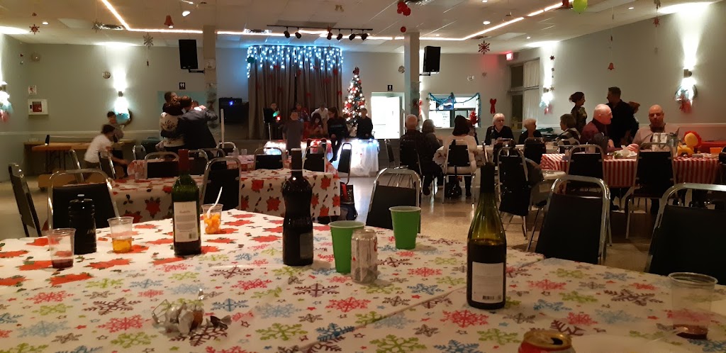 Club Fadoq Du Bassin De Chambly | 1390 Av Bourgogne, Chambly, QC J3L 1Y3, Canada | Phone: (450) 447-5550