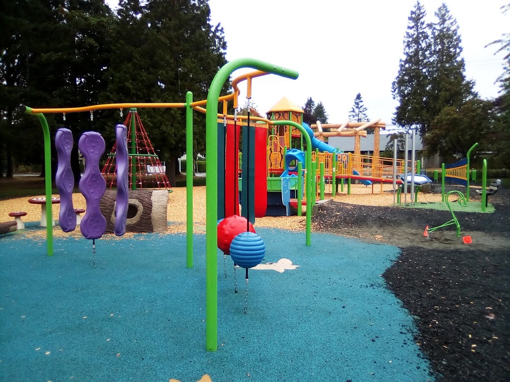 Centennial Park | 14600 North Bluff Rd, White Rock, BC V4A 1R4, Canada | Phone: (604) 541-2161
