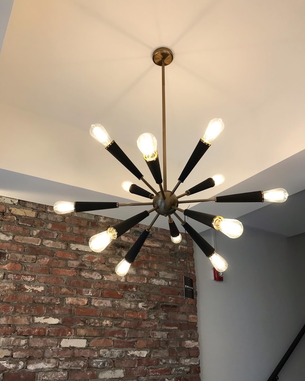 Dolce Lighting | 6260 Hwy 7 Unit 14, Woodbridge, ON L4H 4G3, Canada | Phone: (905) 850-7978