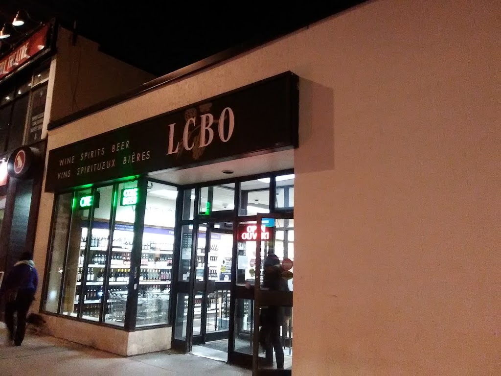 LCBO | 879 Bloor St W, Toronto, ON M6G 1M4, Canada | Phone: (416) 536-4340