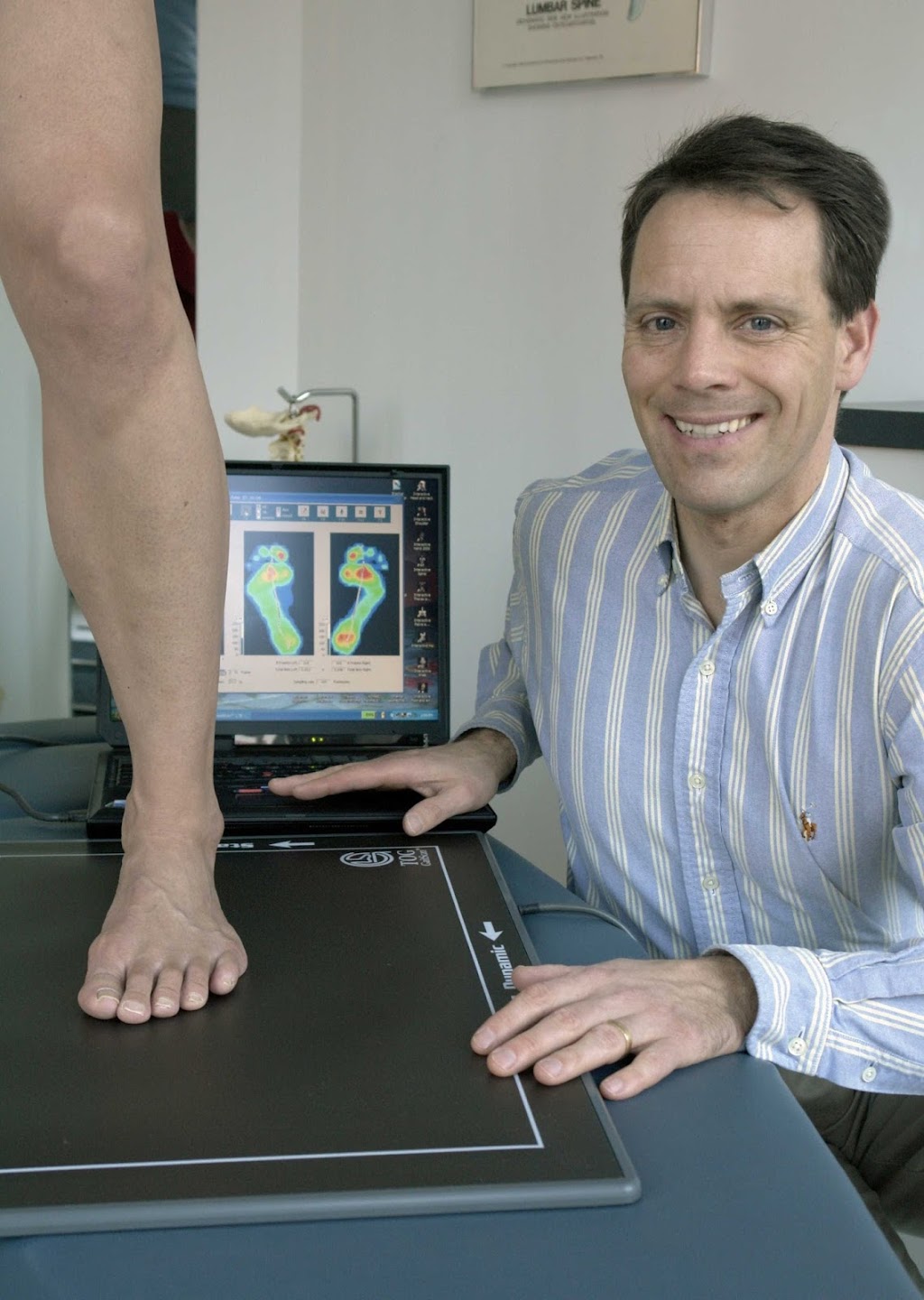 Delbrook Chiropractic | 3721 Delbrook Ave, North Vancouver, BC V7N 3Z4, Canada | Phone: (604) 987-7100