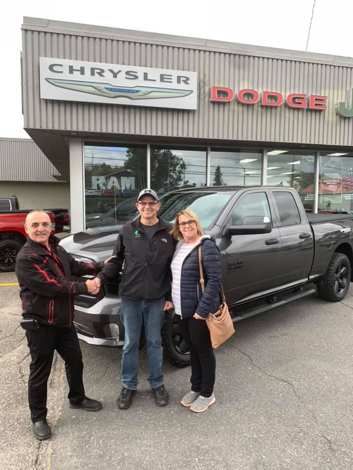 Dupont Auto | 590 Av. du Pont S, Alma, QC G8B 2V2, Canada | Phone: (418) 662-6528