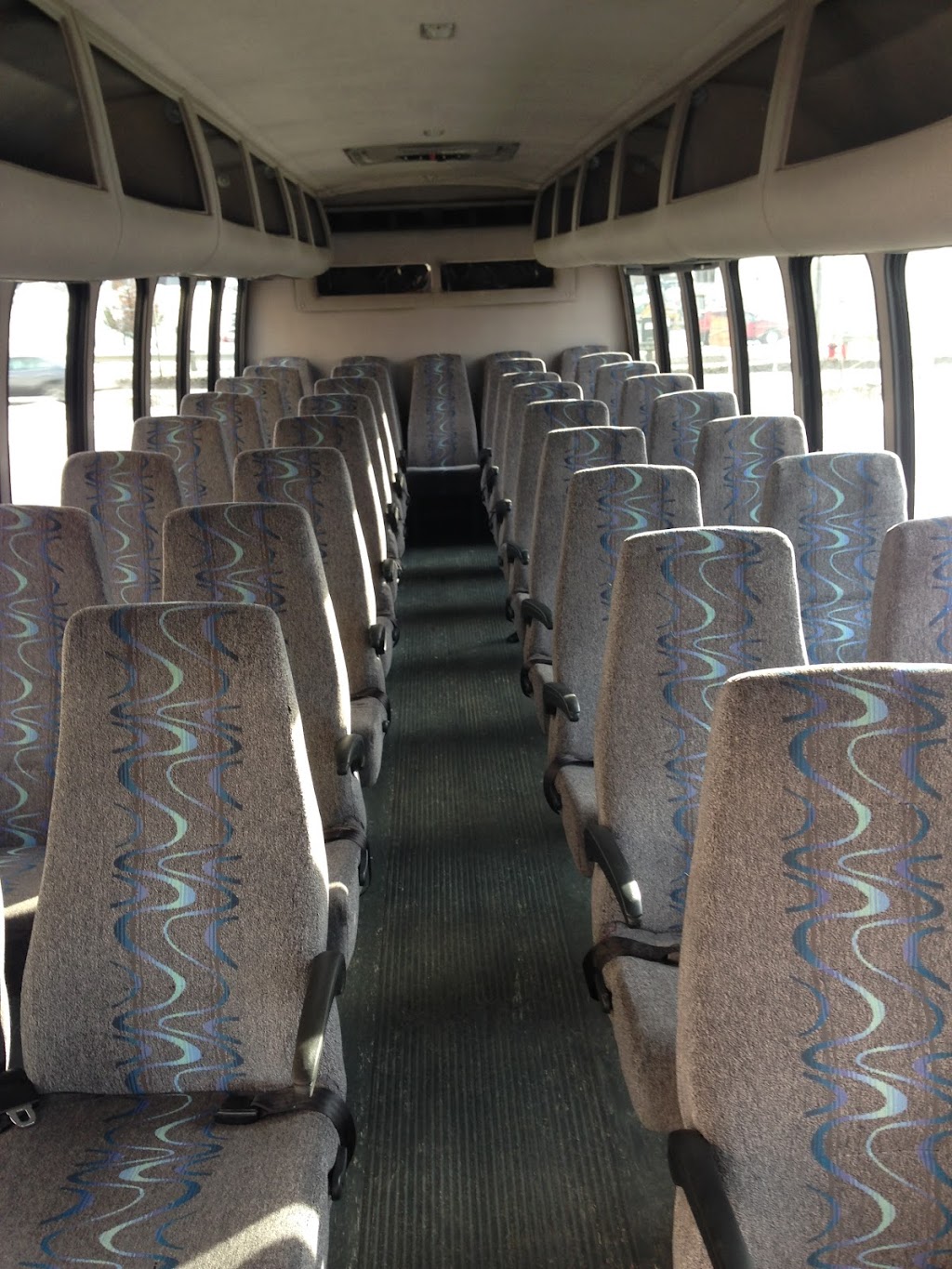Alliance Bus Canada | 3051 St Marys Rd, Winnipeg, MB R2N 4E1, Canada | Phone: (204) 287-8463