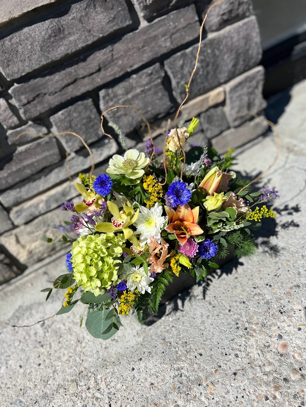 3Bs Flowers | 4807 44 Ave #106, Stony Plain, AB T7Z 1V5, Canada | Phone: (780) 968-6938