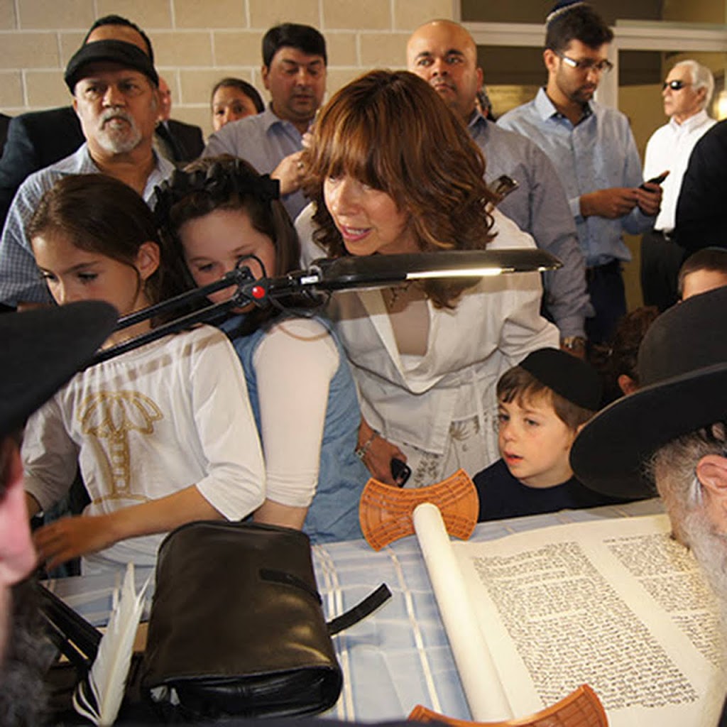 Sefardi Minyan at Westmount | 10 Disera Dr, Thornhill, ON L4J 0G8, Canada | Phone: (416) 878-8914