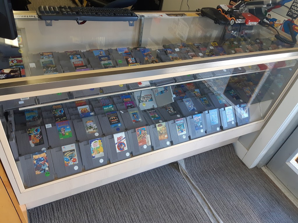 Pyramid Games and Collectables | 134a Nicol St, Nanaimo, BC V9R 4S9, Canada | Phone: (250) 591-1886