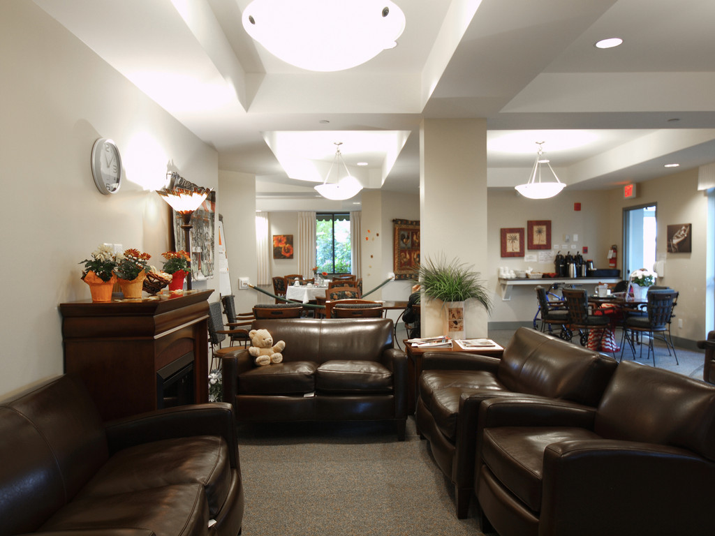 Marrion Village | 1968 Bee St, Victoria, BC V8R 6P6, Canada | Phone: (250) 592-2231