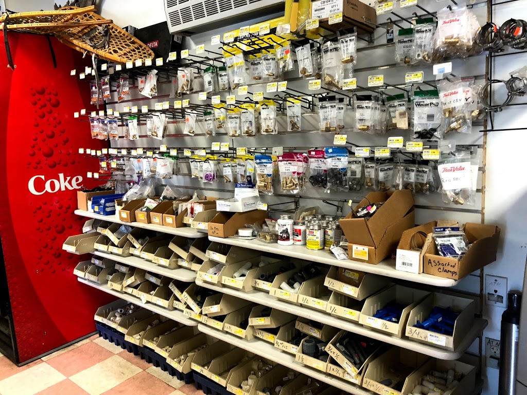 Burns Truck Stop Mini-Mart | 1852 US-3, Stratford, NH 03590, USA | Phone: (603) 922-3350